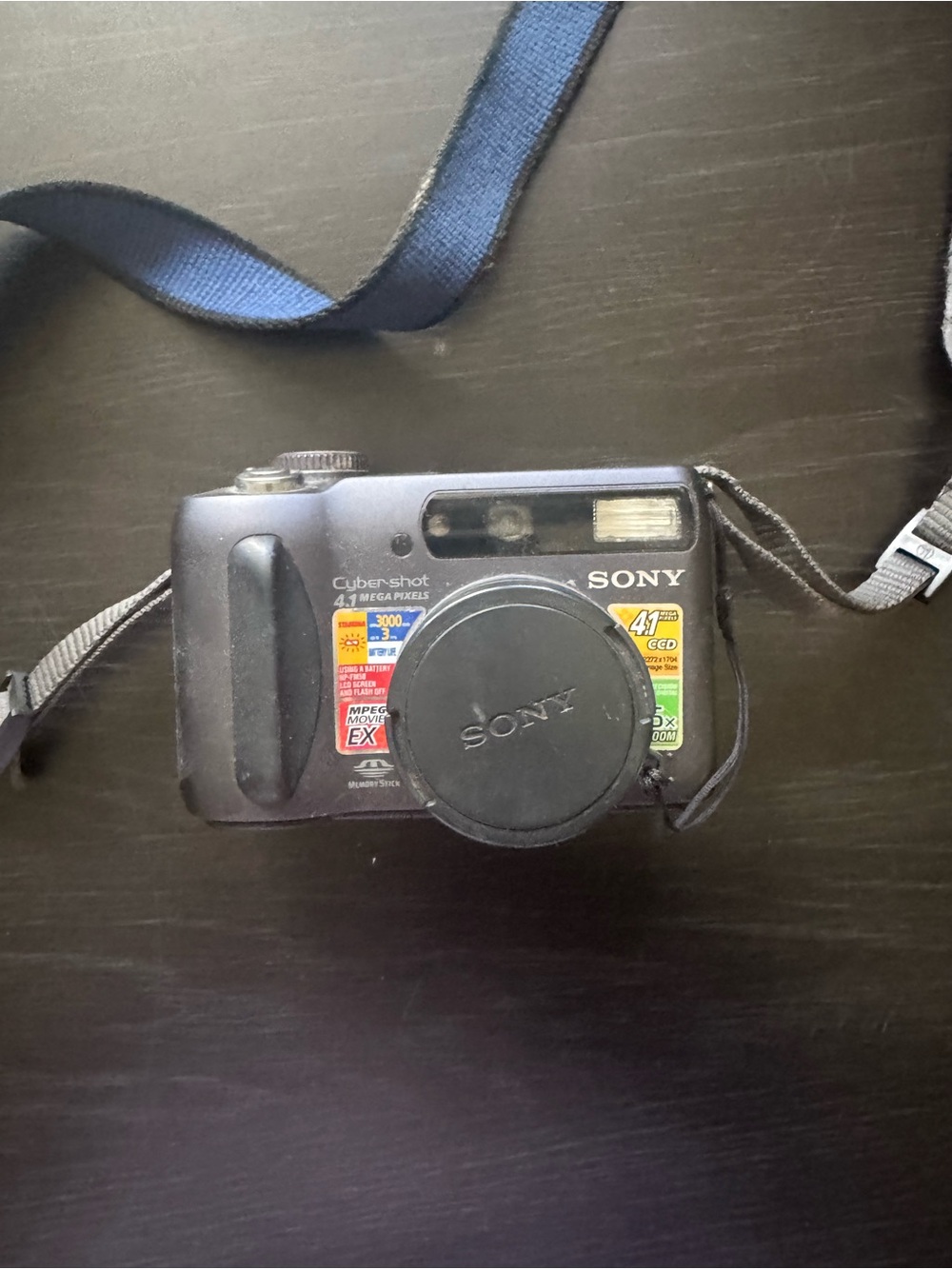 Sony Cyber-shot Compact Digital Camera in Black with Lens Cap